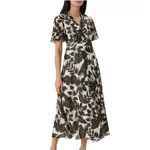 Hobbs London
Chic Black and White Floral Maxi Dress